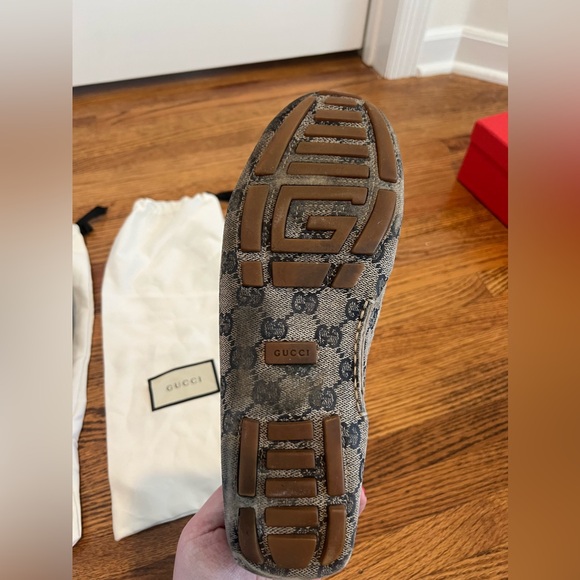 Gucci Loafers - Picture 4 of 7